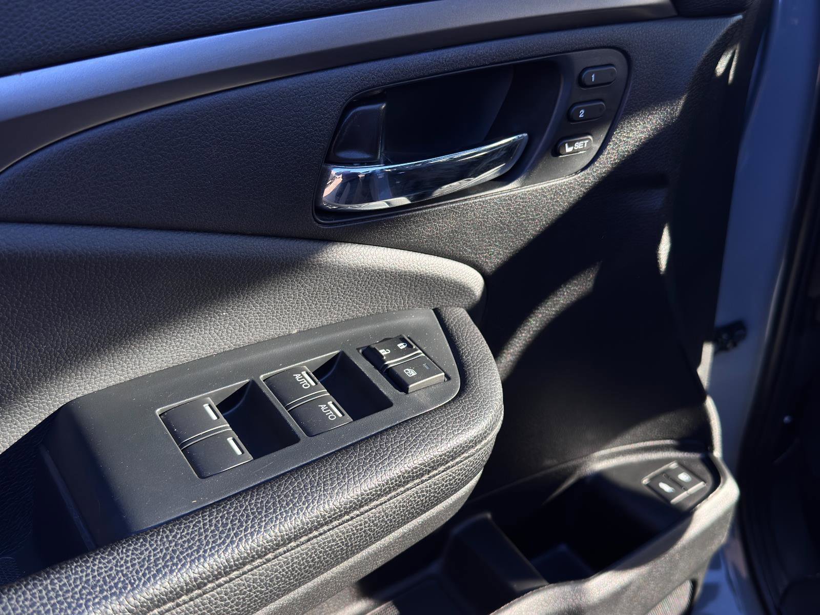 Used 2022 Honda Pilot Special Edition image 14