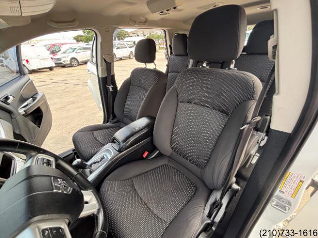 Used 2017 Dodge Journey Crossroad w/ Mopar Chrome Accent Package FWD image 22