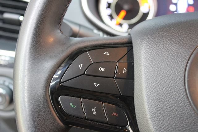Used 2023 Jeep Cherokee Altitude Lux AWD/4WD image 16