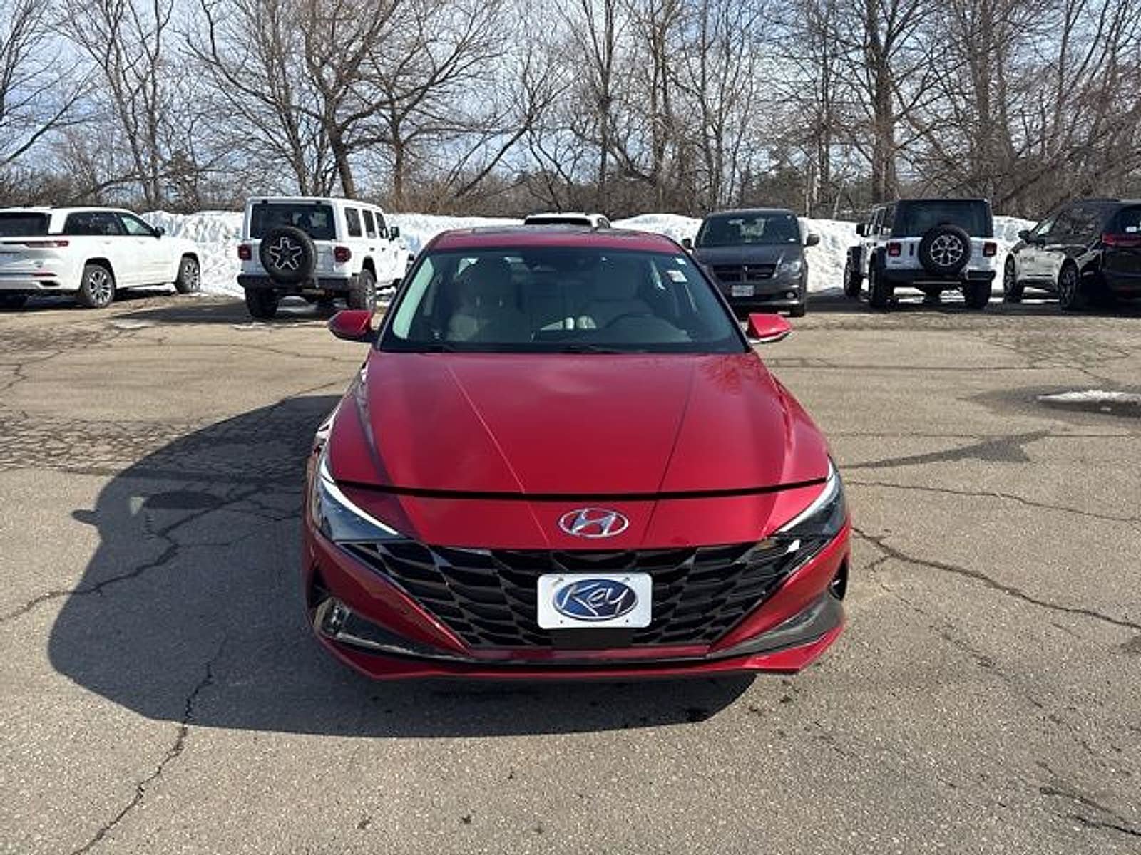 Used 2023 Hyundai Elantra Limited w/ Cargo Package FWD image 12