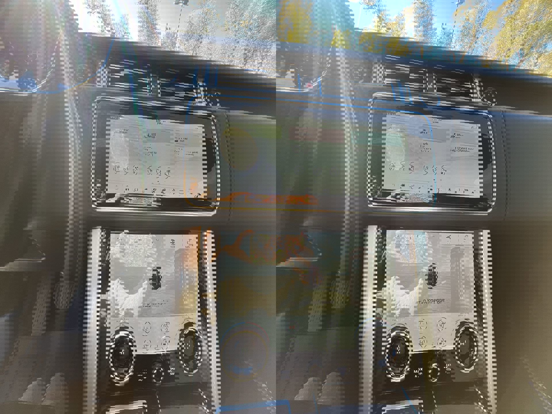 Used 2020 Land Rover Range Rover Long Wheelbase HSE image 11