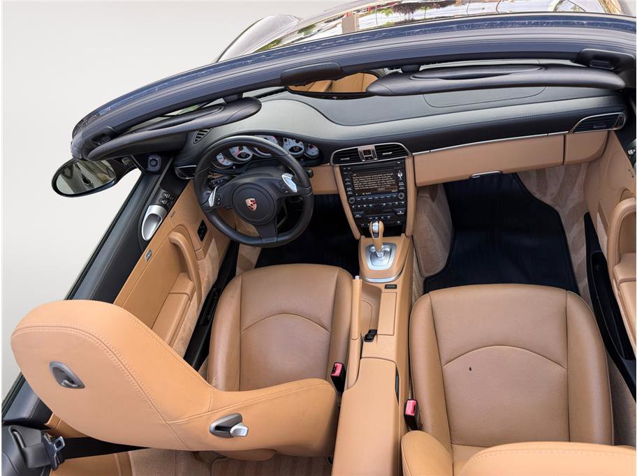 Used 2011 Porsche 911 Carrera 4S image 11