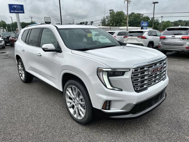 New 2027 GMC Acadia Denali w/ Denali Reserve Package AWD/4WD image 10