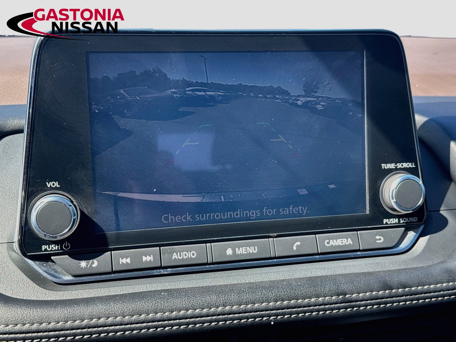 Used 2023 Nissan Rogue SV w/ SV Premium B Package FWD image 17