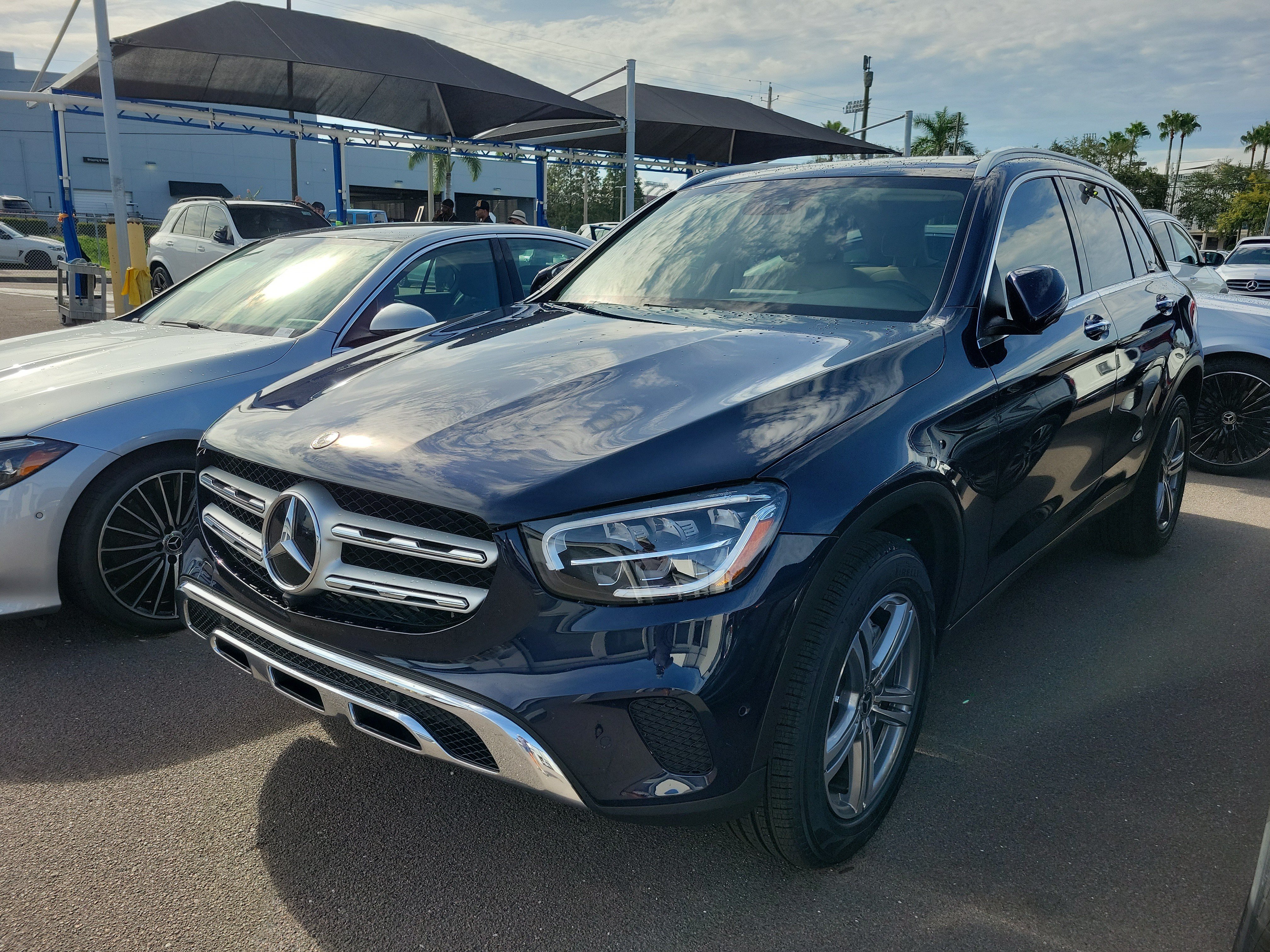 Certified 2022 Mercedes-Benz GLC 300 image 1