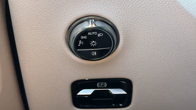 Certified 2026 Mercedes-Benz GLC 300 4MATIC image 17