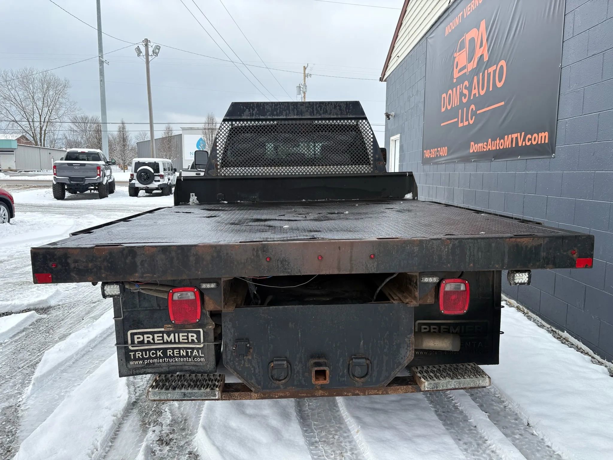 Used 2015 RAM 3500 SLT w/ Quick Order Package 29G SLT image 3