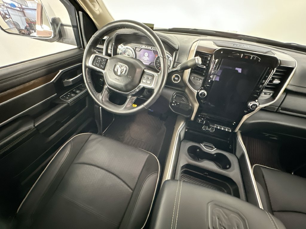 Used 2022 RAM 2500 Laramie AWD/4WD image 9
