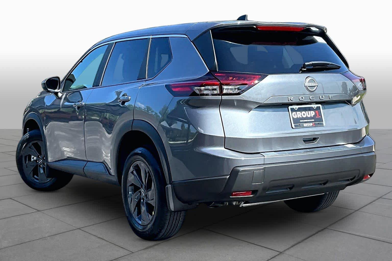 New 2026 Nissan Rogue SV FWD image 12