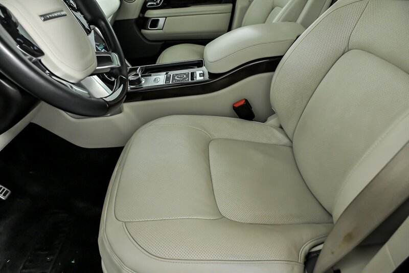 Used 2021 Land Rover Range Rover P525 Westminster Edition AWD/4WD image 19