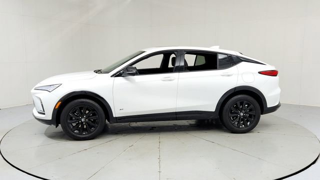 Used 2025 Buick Envista Sport Touring w/ Convenience I Package image 2