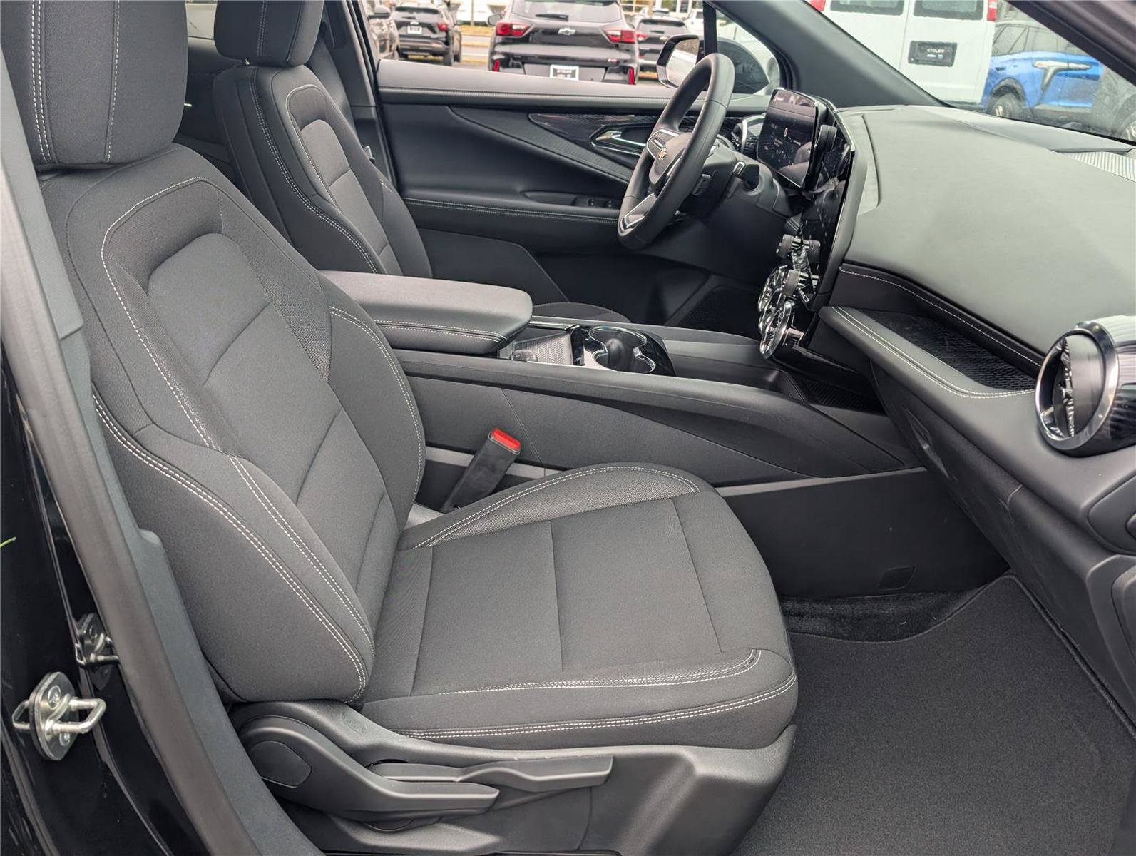 New 2026 Chevrolet Blazer EV LT AWD/4WD image 7