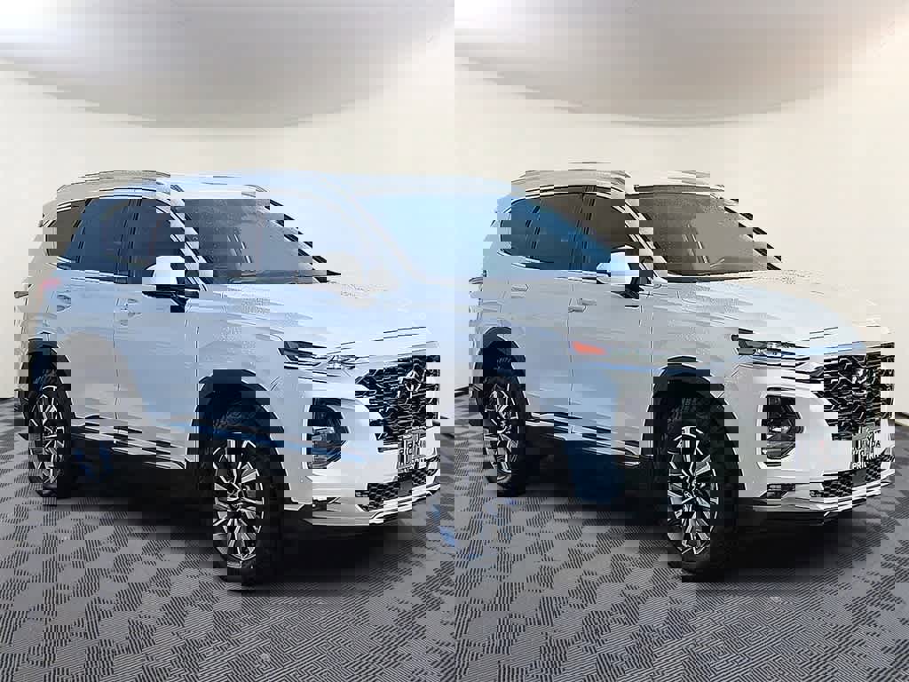 Used 2019 Hyundai Santa Fe SEL w/ Cargo Package image 3