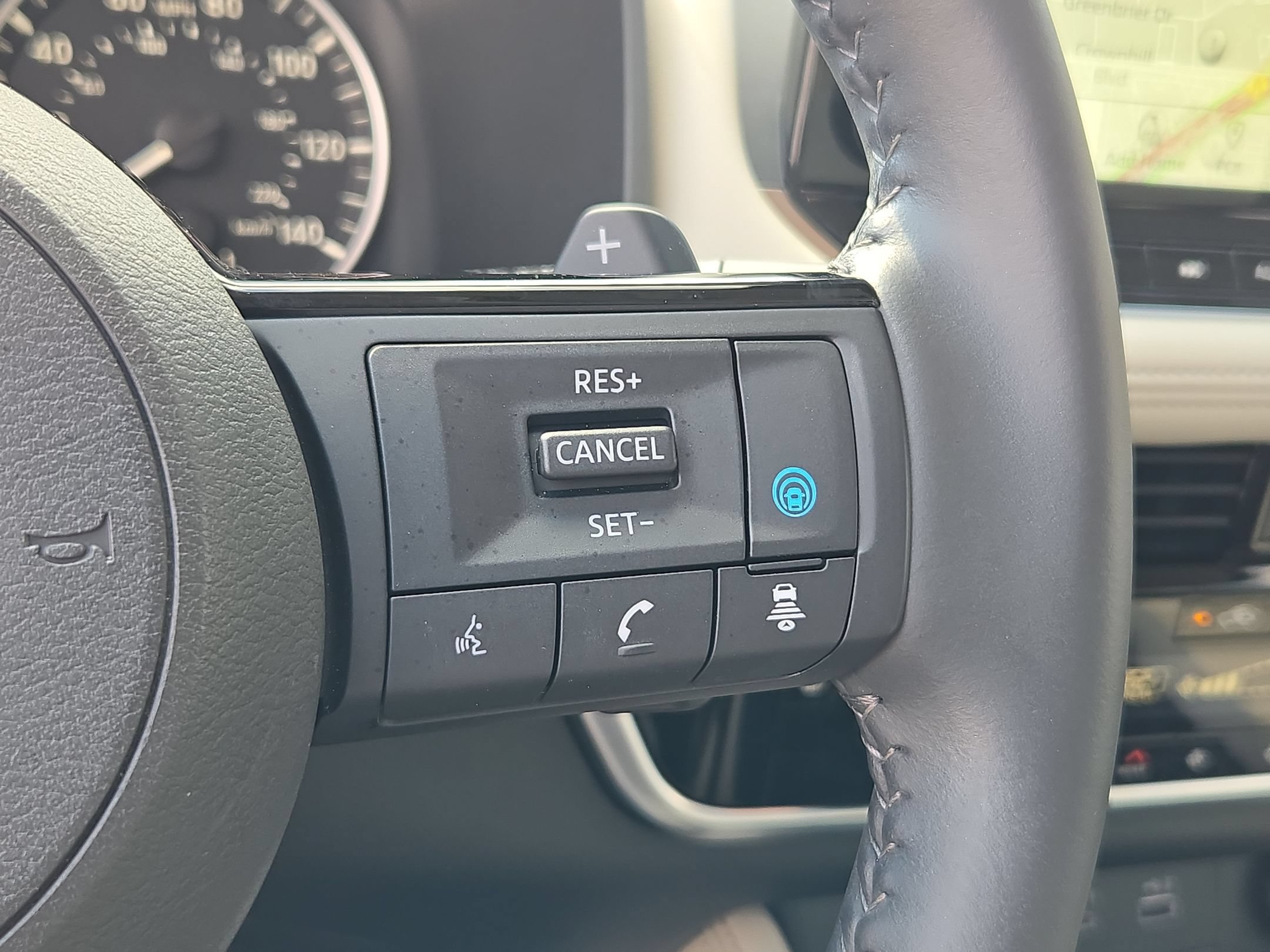 Used 2023 Nissan Rogue SL w/ SL Premium Package FWD image 23