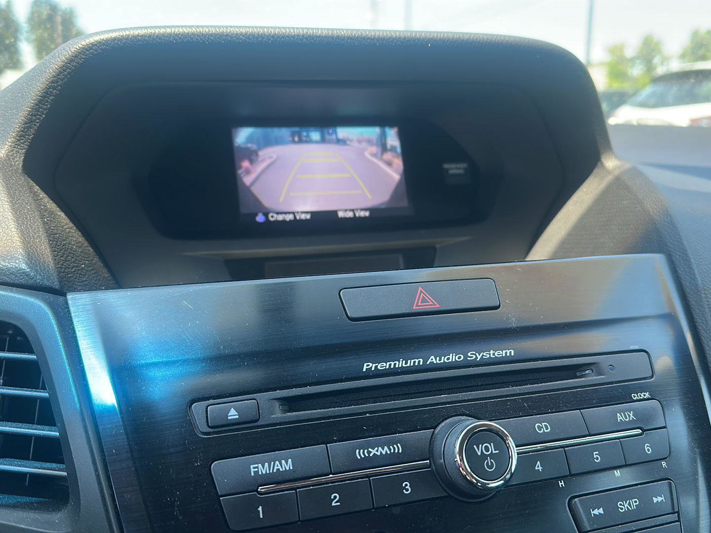 Used 2014 Acura ILX w/ Premium Package FWD image 16