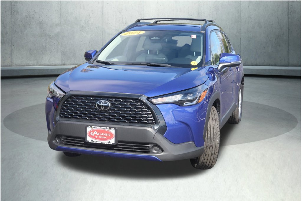 Used 2024 Toyota Corolla Cross LE AWD/4WD image 18