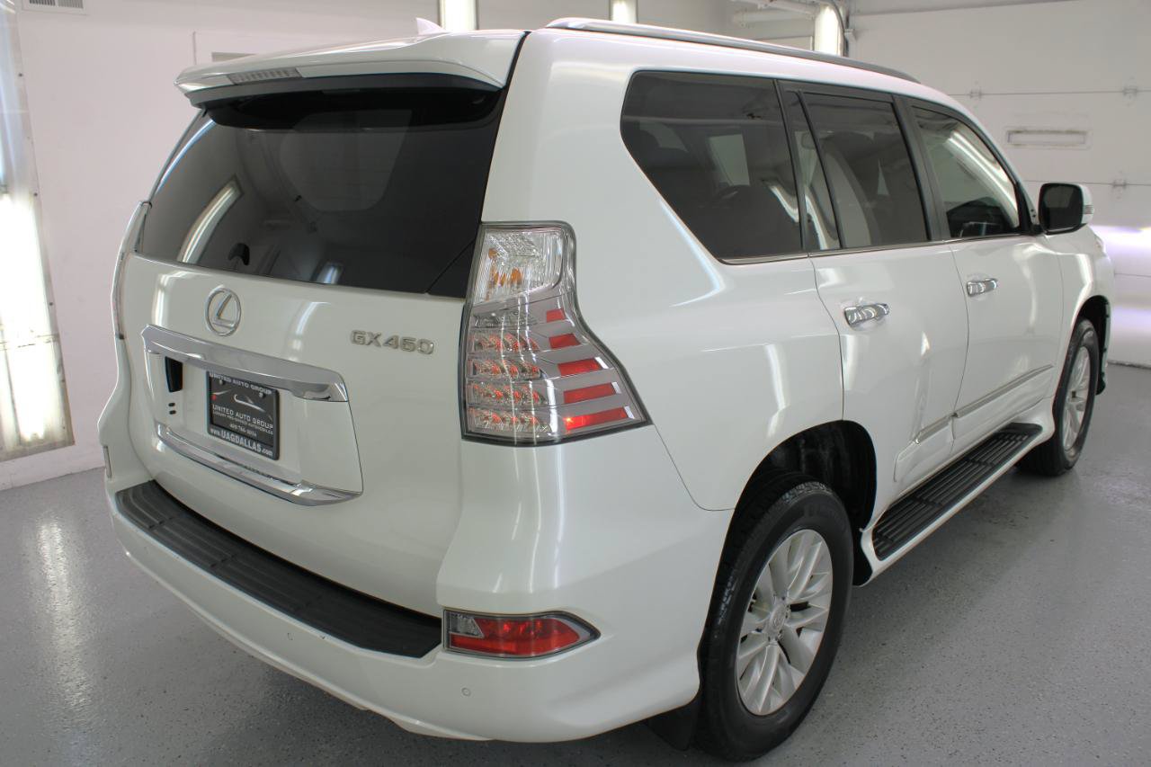 Used 2017 Lexus GX 460 AWD/4WD image 10