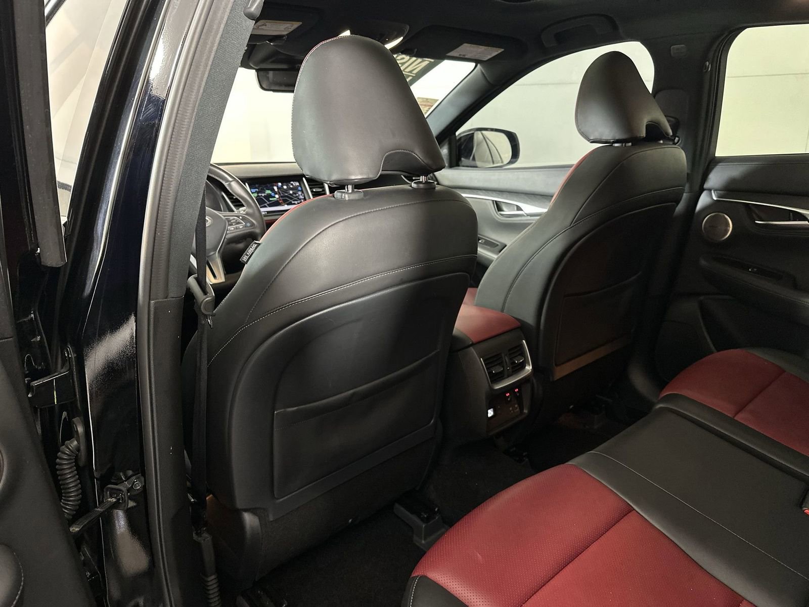 Used 2025 INFINITI QX55 Sensory w/ Lighting Package AWD/4WD image 24