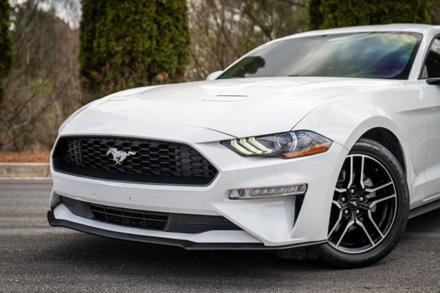 Used 2018 Ford Mustang Premium RWD image 2
