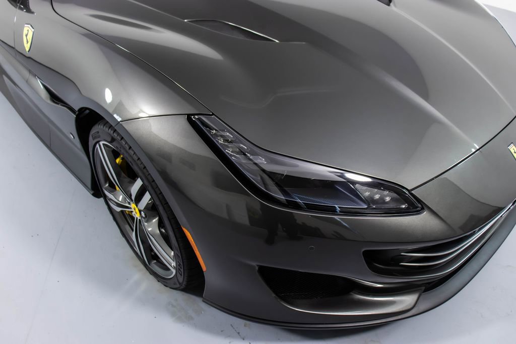 Certified 2019 Ferrari Portofino image 12