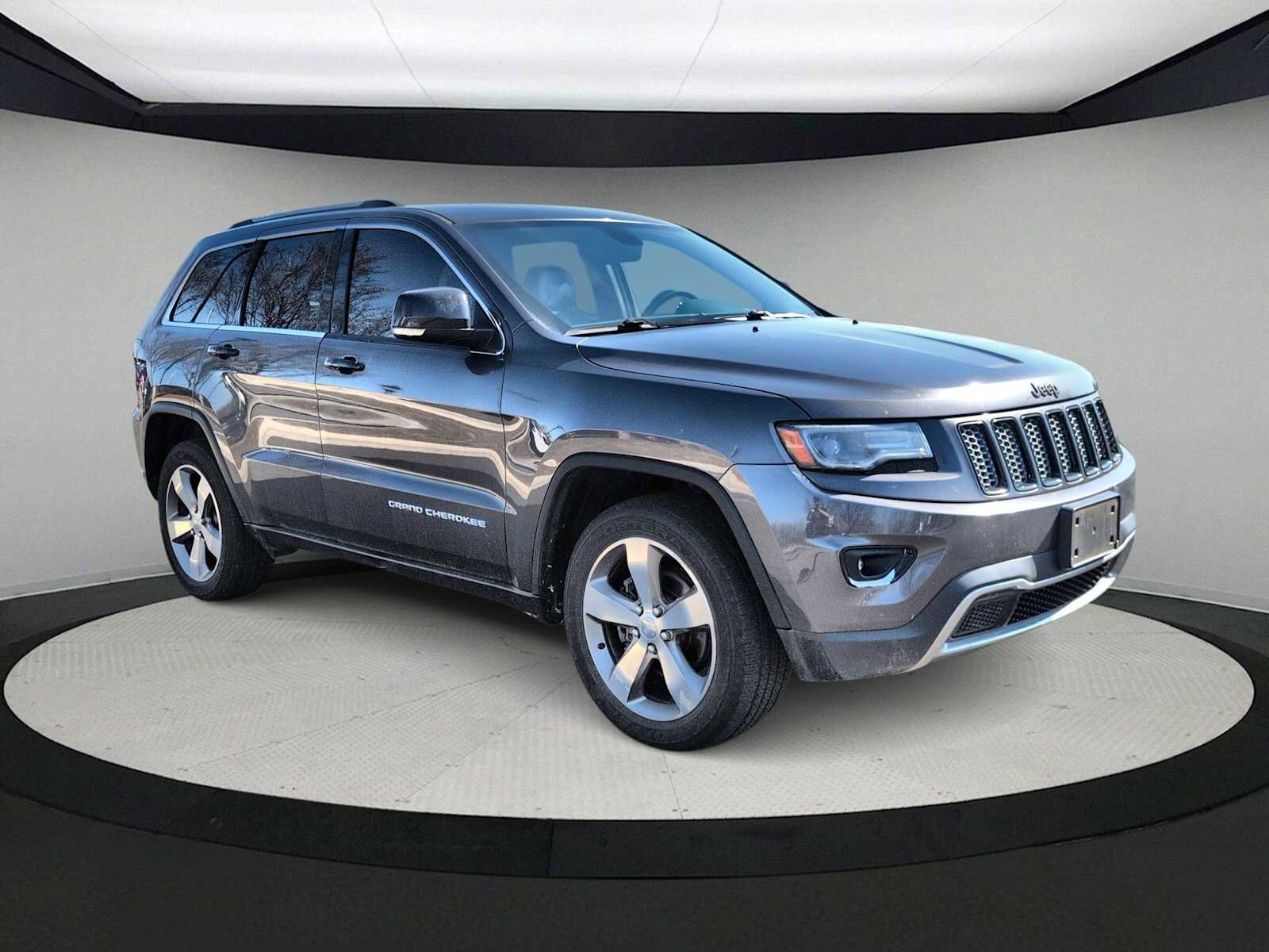 Used 2015 Jeep Grand Cherokee Limited image 2