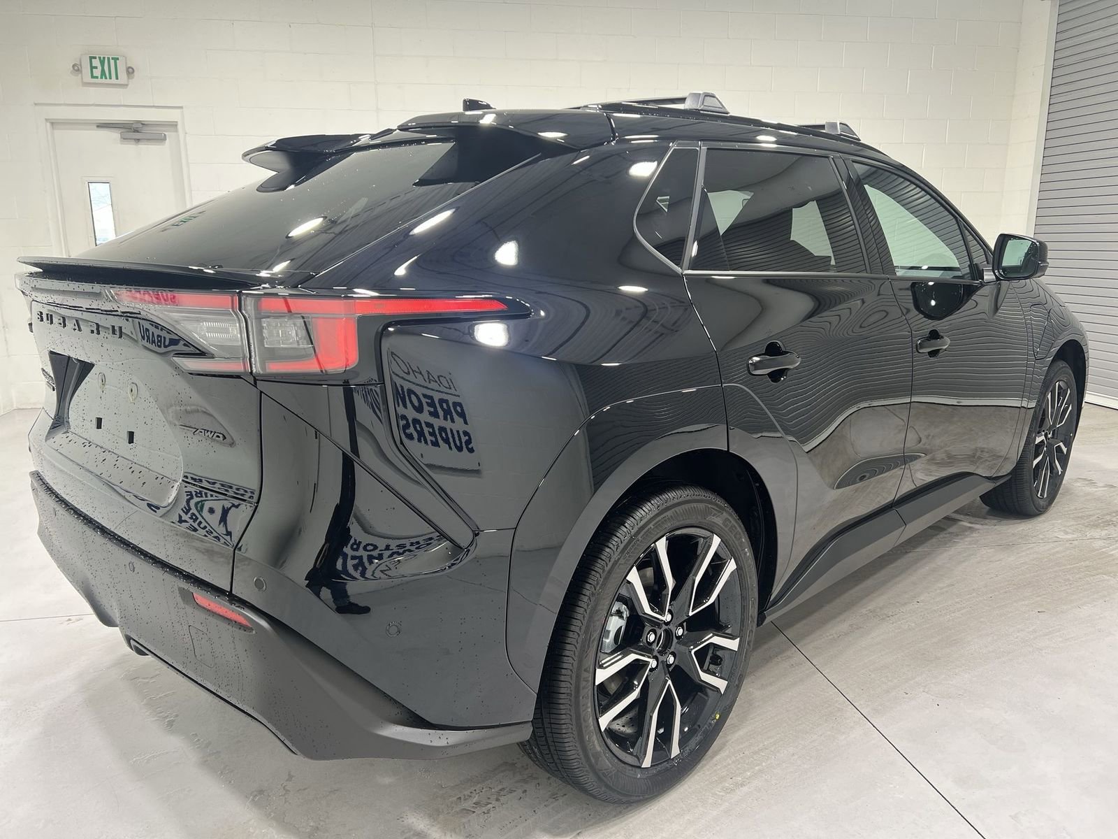 New 2026 Subaru Solterra AWD/4WD image 8