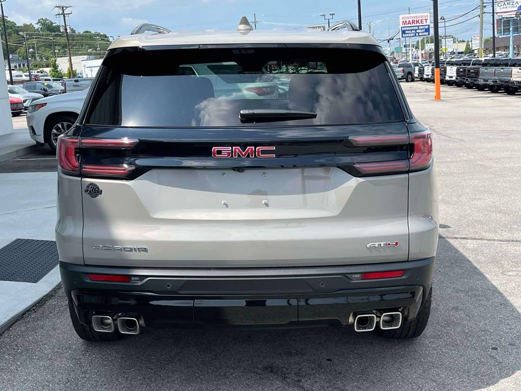 New 2027 GMC Acadia AT4 w/ AT4 Reserve Package AWD/4WD image 4