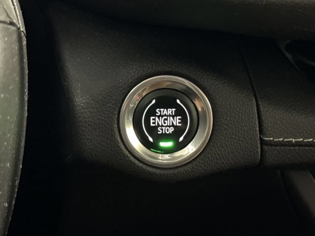 Certified 2021 Buick Envision Preferred FWD image 16
