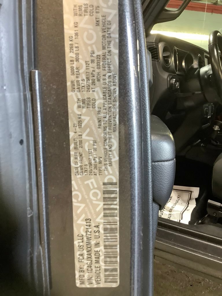 Used 2021 Jeep Wrangler Sport AWD/4WD image 21
