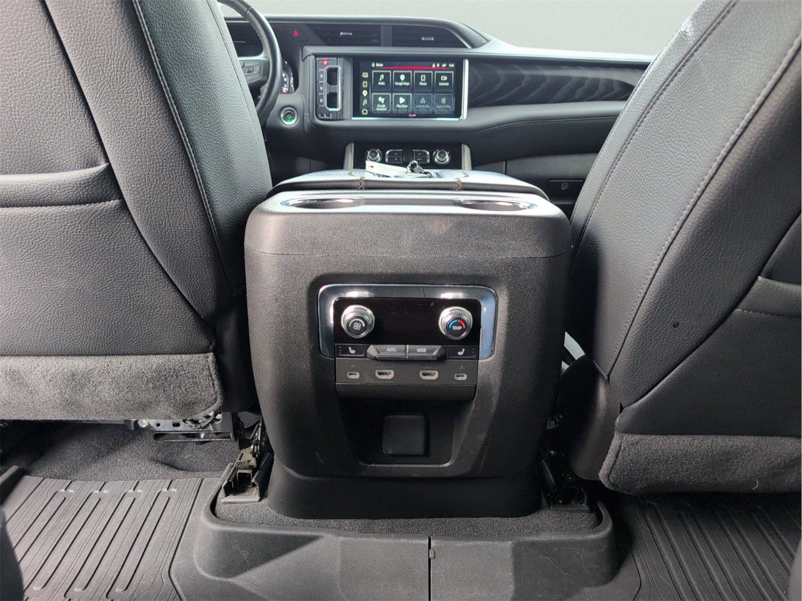 Used 2023 GMC Yukon Denali w/ Denali Reserve Package AWD/4WD image 31