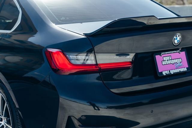 Used 2019 BMW 330i Sedan w/ Parking Assistance Package RWD image 51