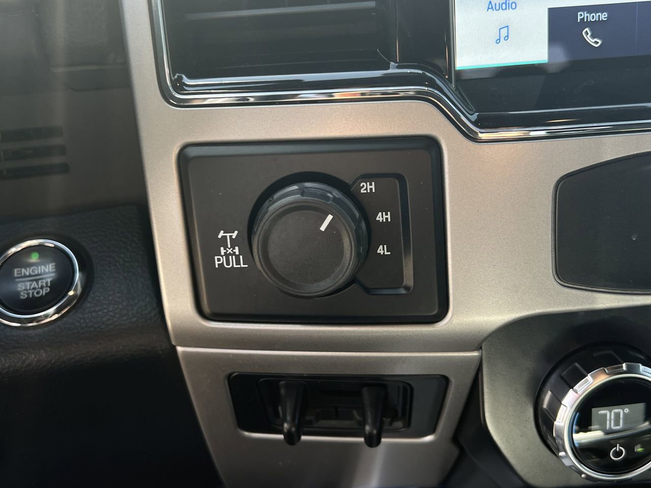 Used 2022 Ford F250 Lariat w/ Tremor Off-Road Package image 12