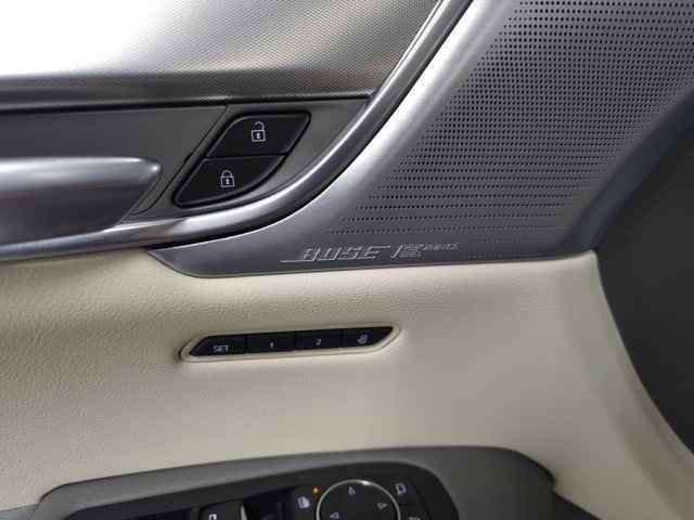 New 2026 Cadillac XT5 Premium Luxury AWD/4WD image 11