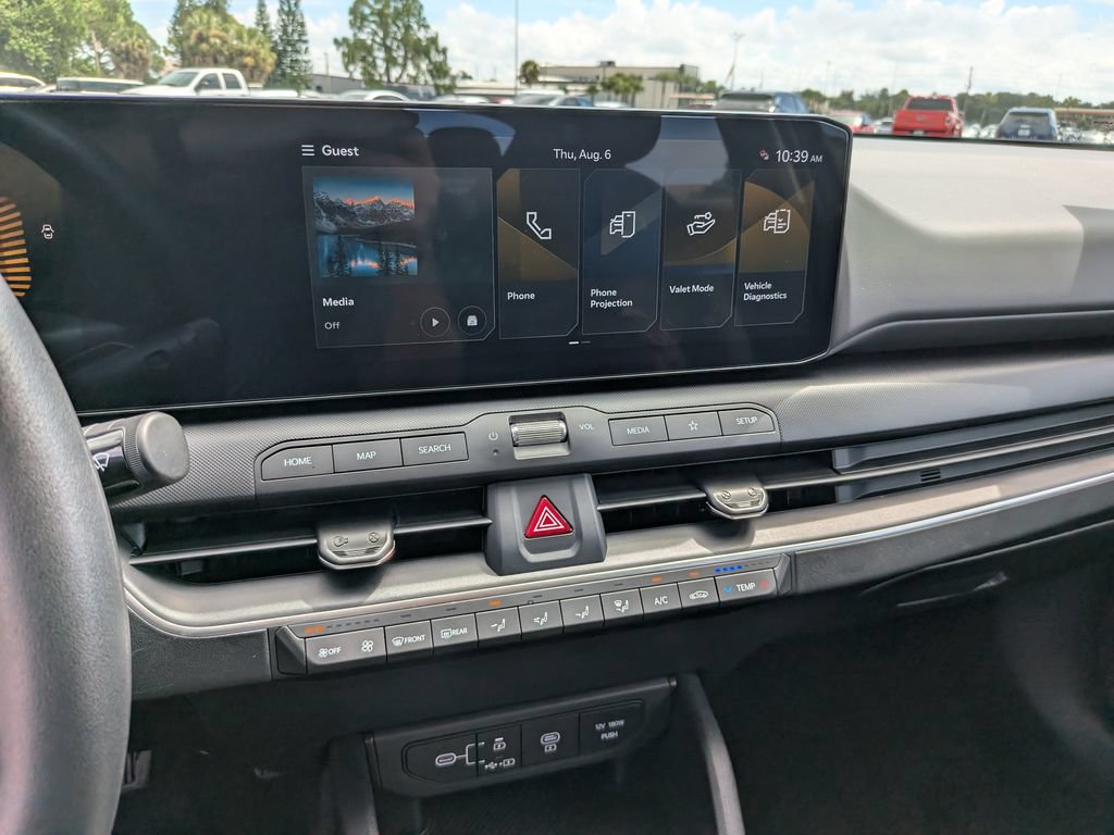 Certified 2025 Kia K4 FWD image 20