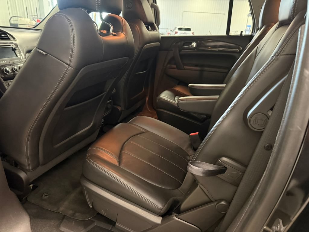Used 2016 Buick Enclave Leather AWD/4WD image 23