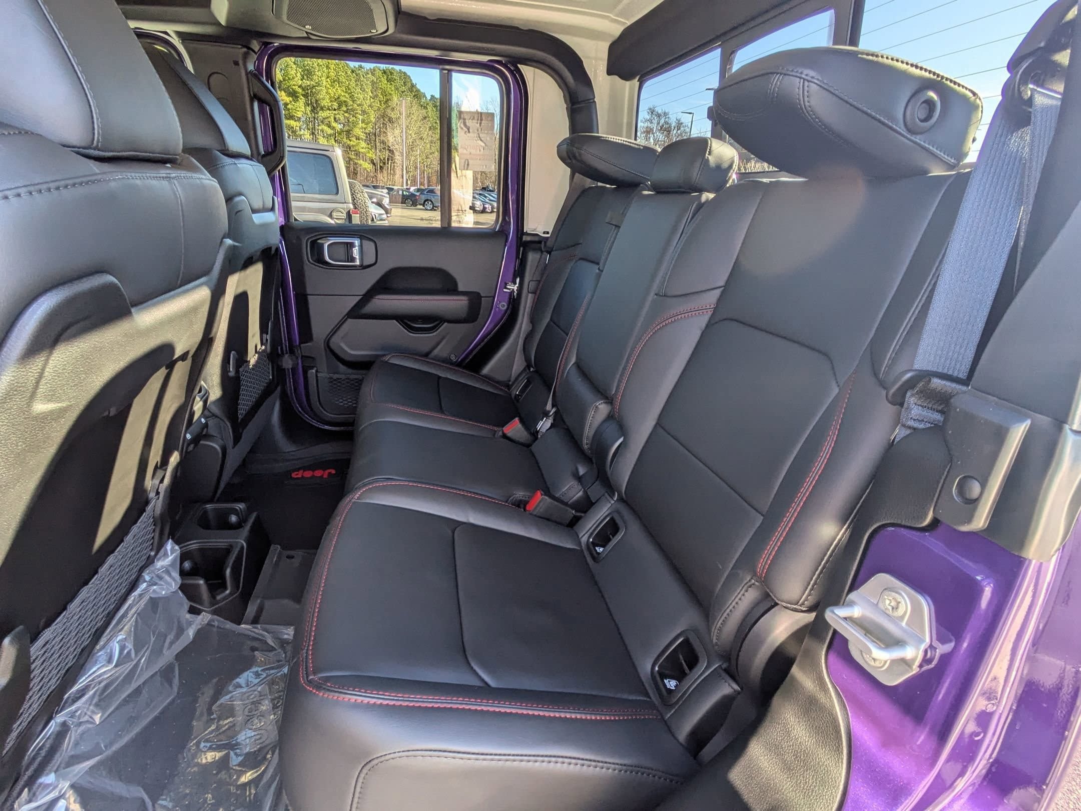 New 2026 Jeep Gladiator Rubicon w/ Steel Power Dome Hood Package AWD/4WD image 22