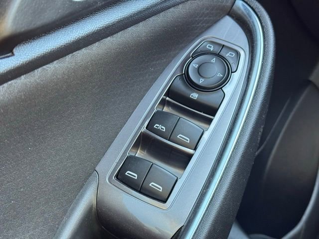 Used 2018 Chevrolet Malibu LT image 23