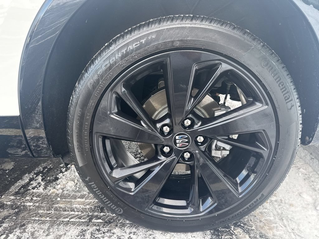 Used 2025 Buick Envision Sport Touring AWD/4WD image 11