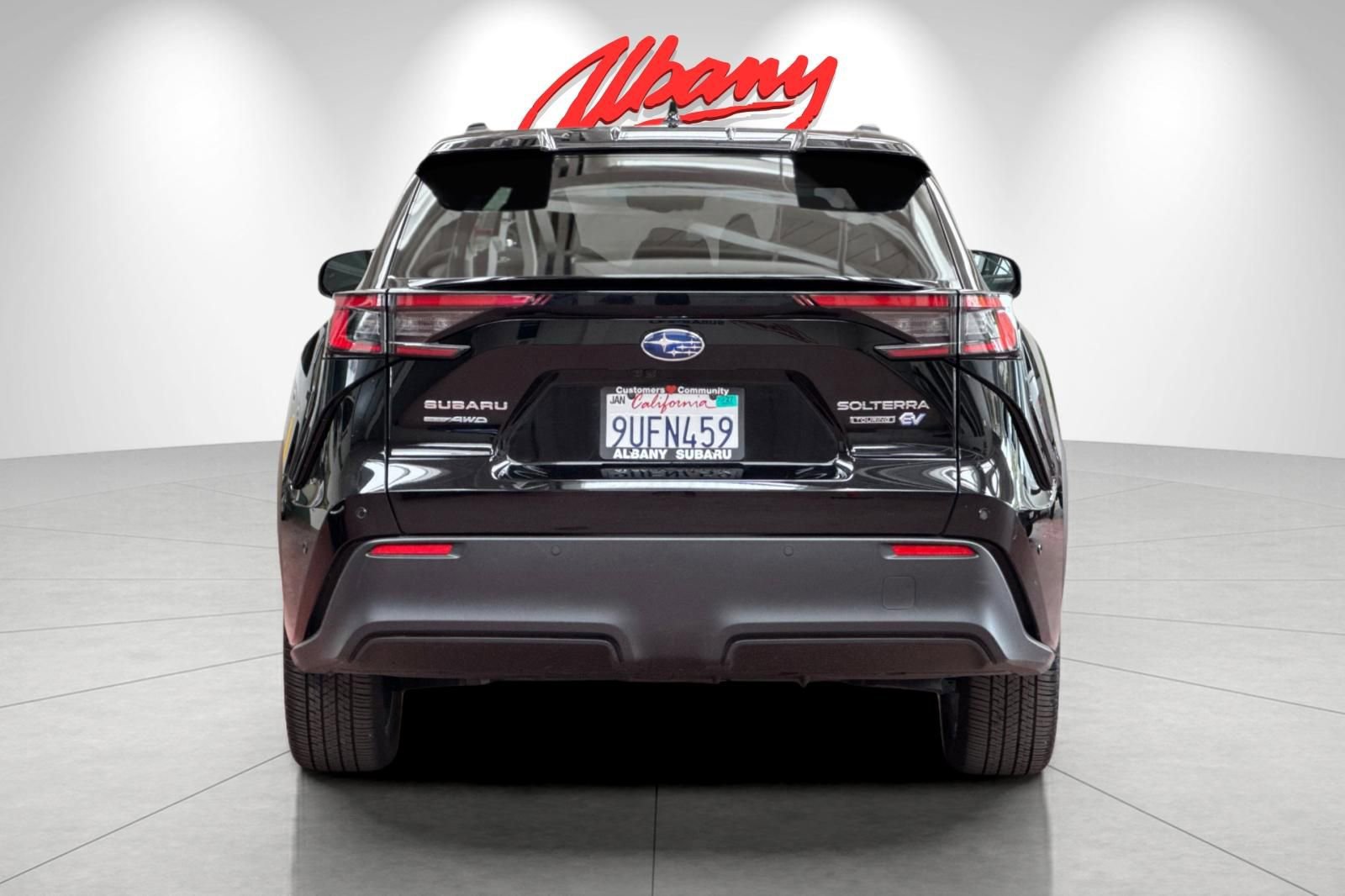 Used 2024 Subaru Solterra Touring image 5