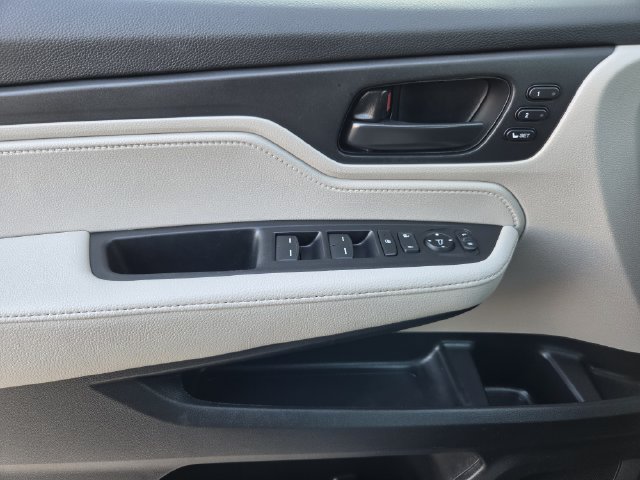 Used 2025 Honda Odyssey EX-L image 19