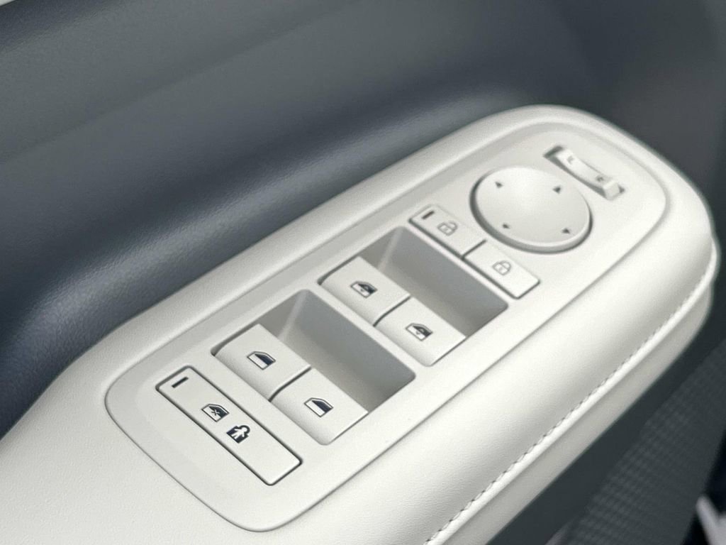 New 2026 Hyundai Santa Fe SEL FWD image 19