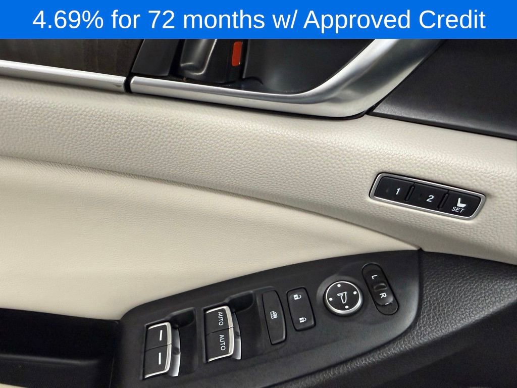 Used 2019 Honda Accord Touring image 30
