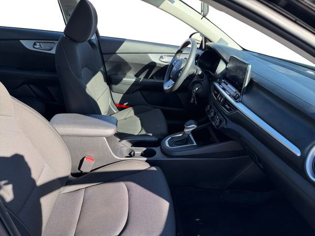 Used 2024 Kia Forte LXS image 17