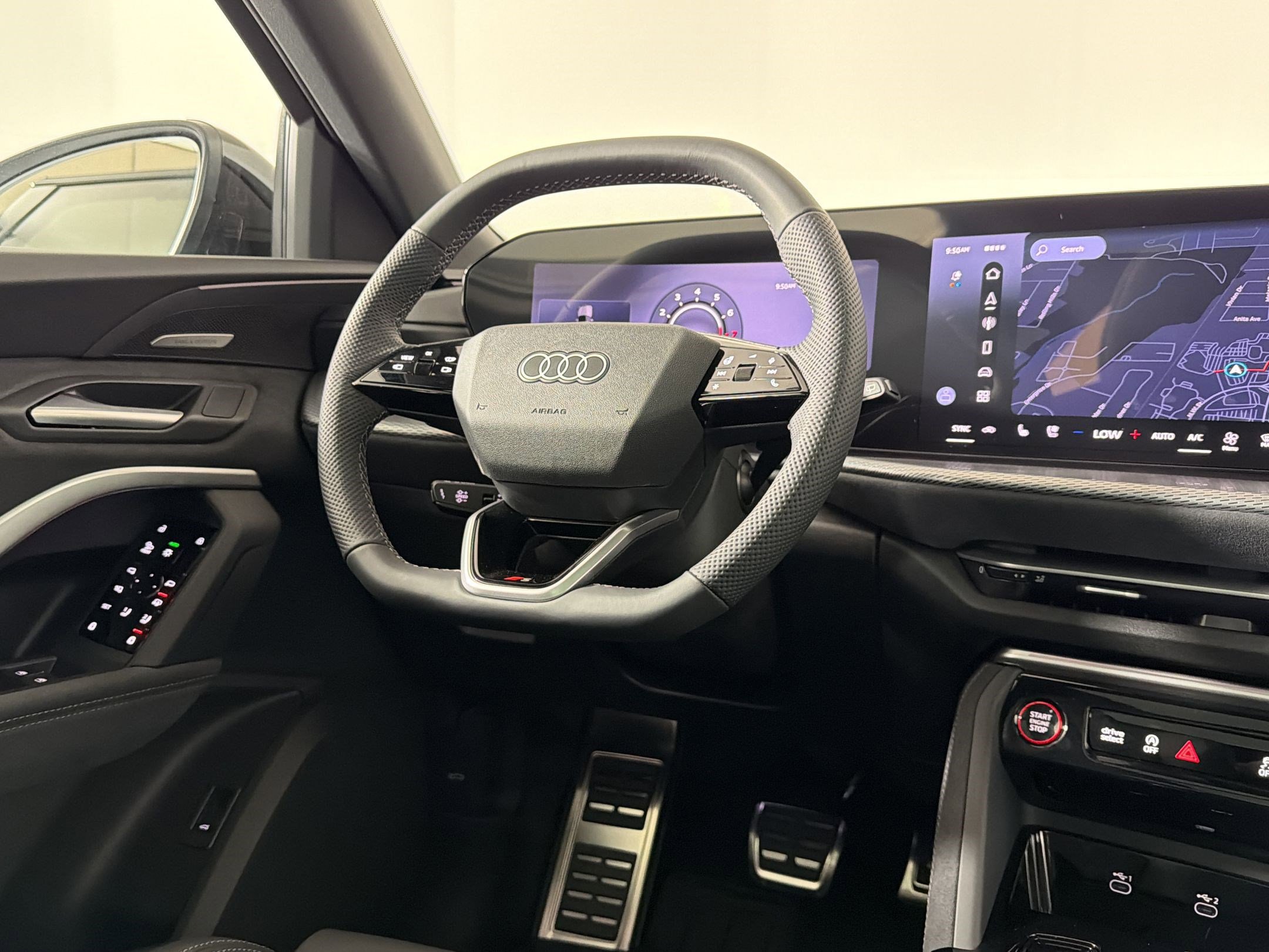 New 2026 Audi SQ5 Premium Plus image 28