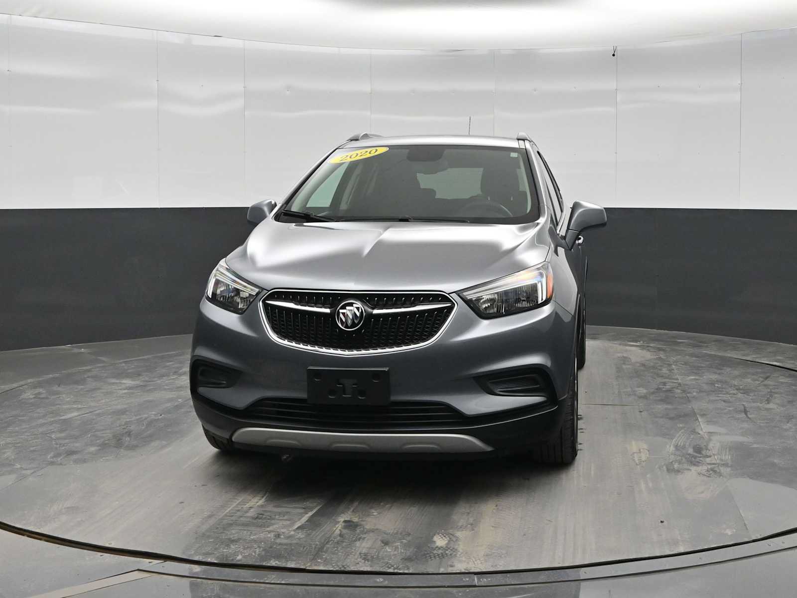Used 2020 Buick Encore Preferred FWD image 3