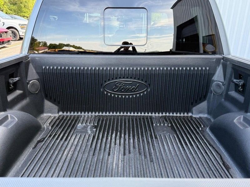 Certified 2022 Ford F150 Lariat w/ Equipment Group 502A High image 5