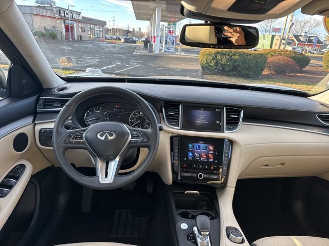 Used 2022 INFINITI QX50 Luxe image 12