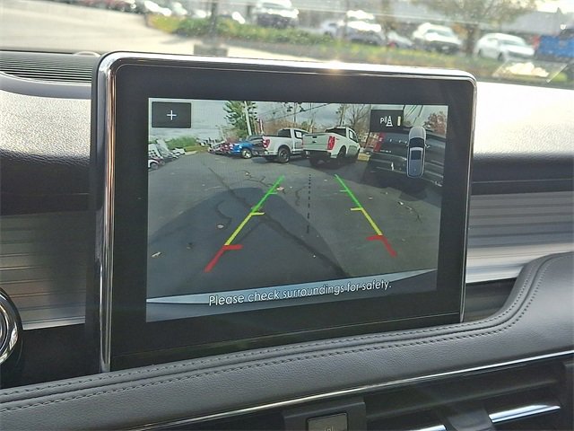 Used 2021 Lincoln Corsair AWD w/ Equipment Group 101A image 18