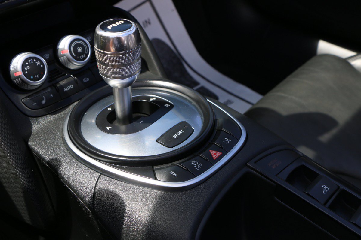 Used 2011 Audi R8 V8 AWD/4WD image 20