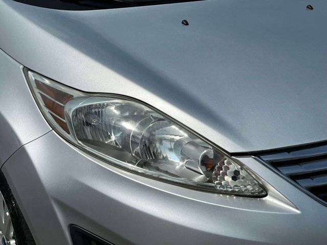 Used 2012 Ford Fiesta SE FWD image 10